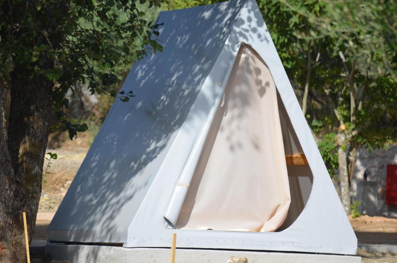 Nirikos Camping Spasmeni Vrisi Zewnętrze zdjęcie